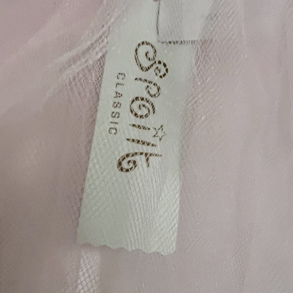 2/$40 NWT Spoilt kids tutu in size 18 months in pink - Picture 5 of 6